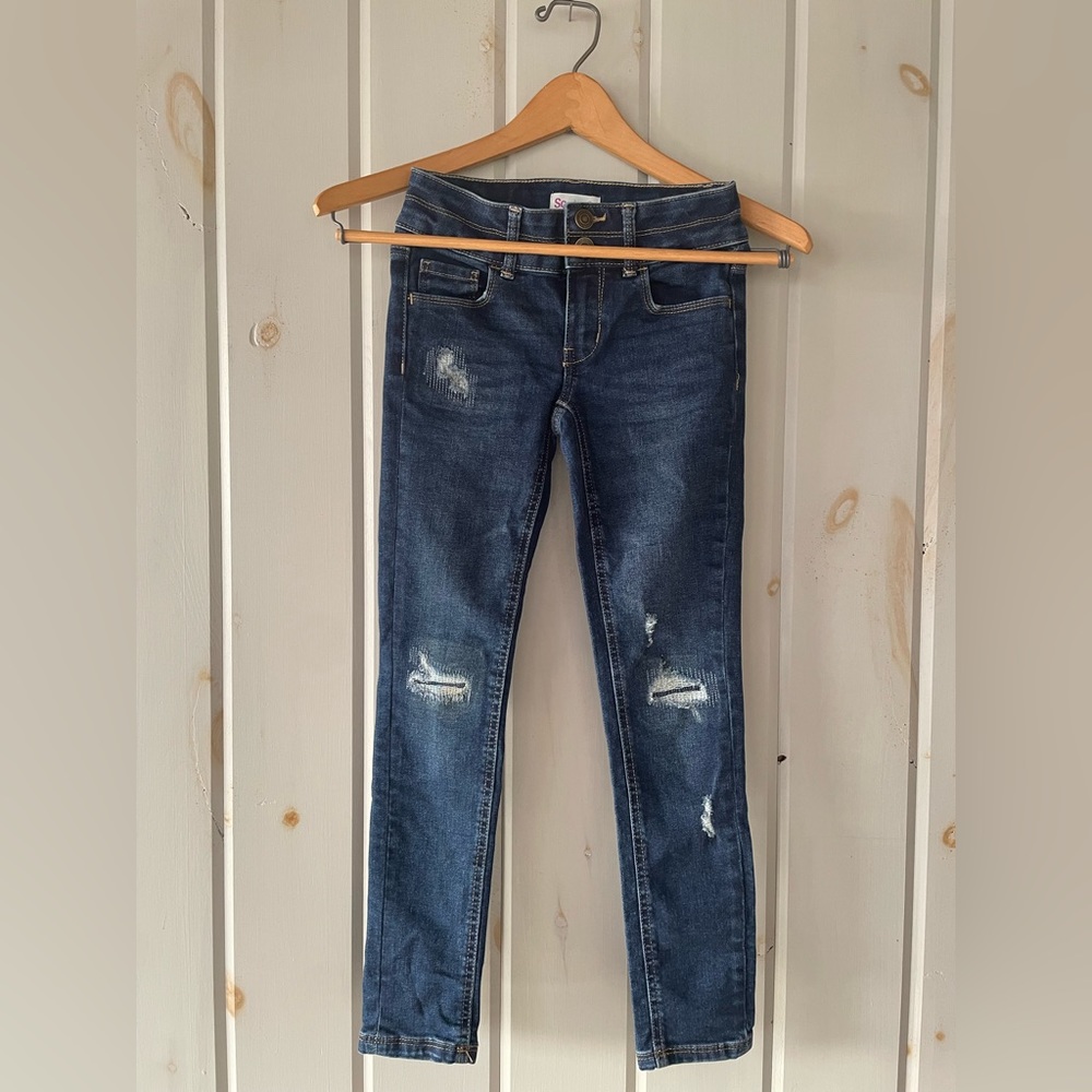 So brand girls jeans.  Size 8